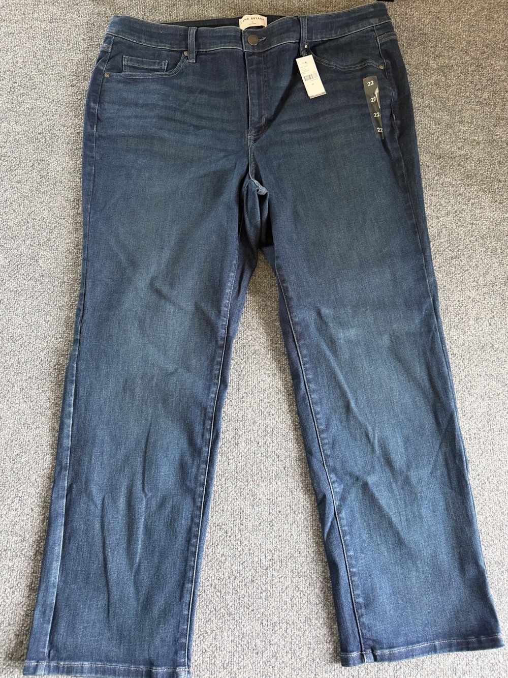 Lane Bryant Straight-Leg Jeans in Dark Blue Wash Women’s Size 22 New